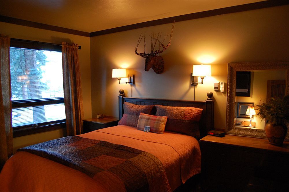 Highland Haven Creekside Inn 常青城 外观 照片