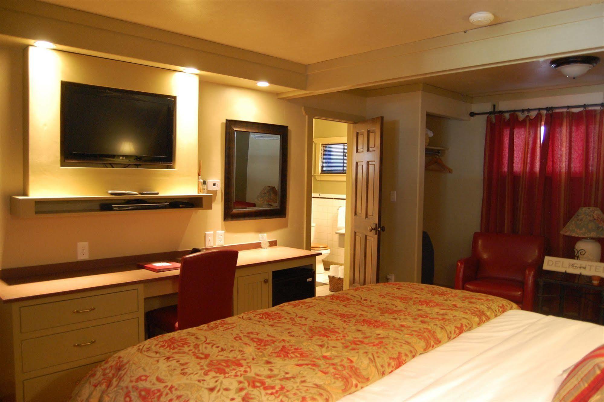 Highland Haven Creekside Inn 常青城 外观 照片