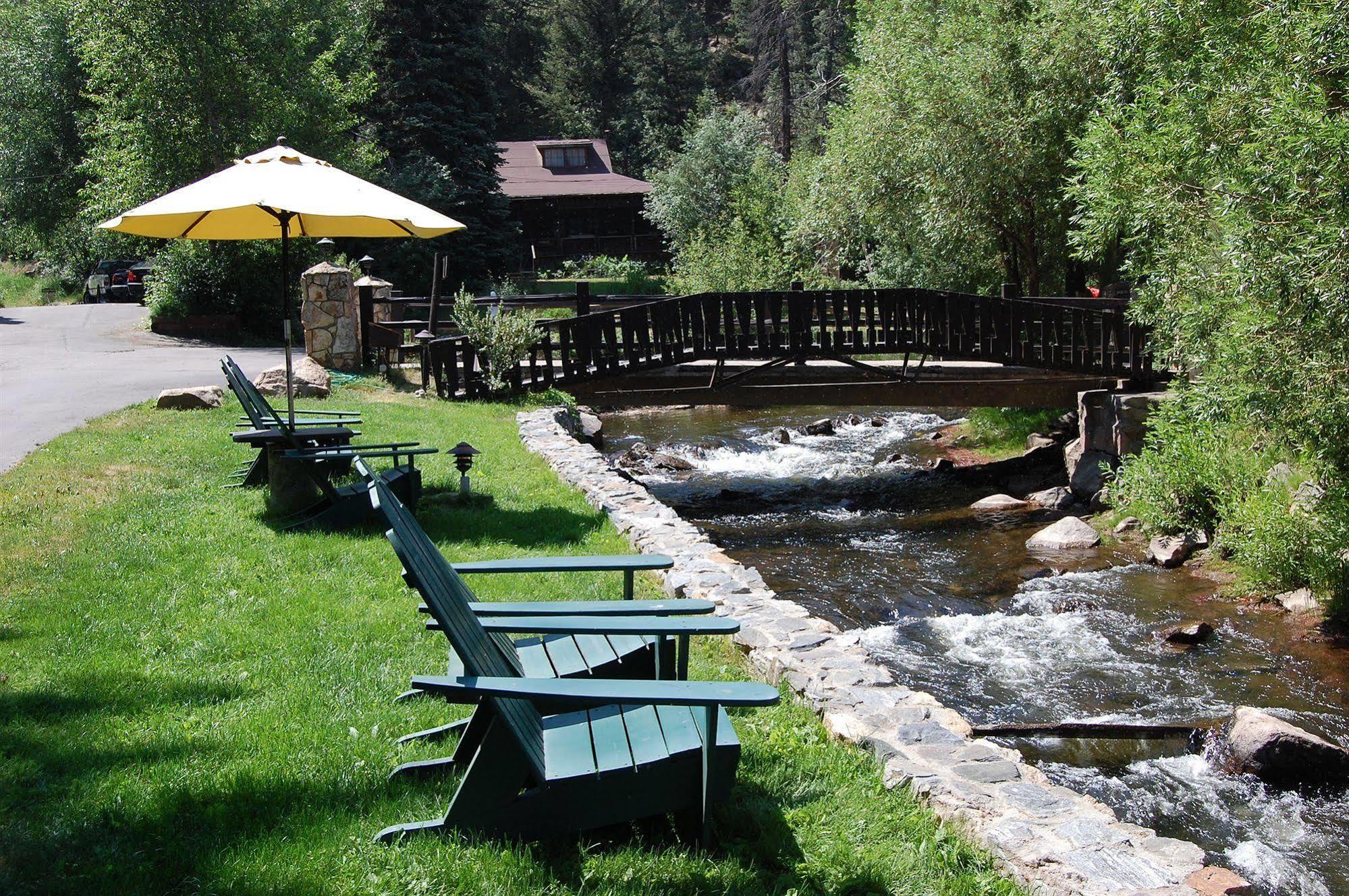 Highland Haven Creekside Inn 常青城 外观 照片