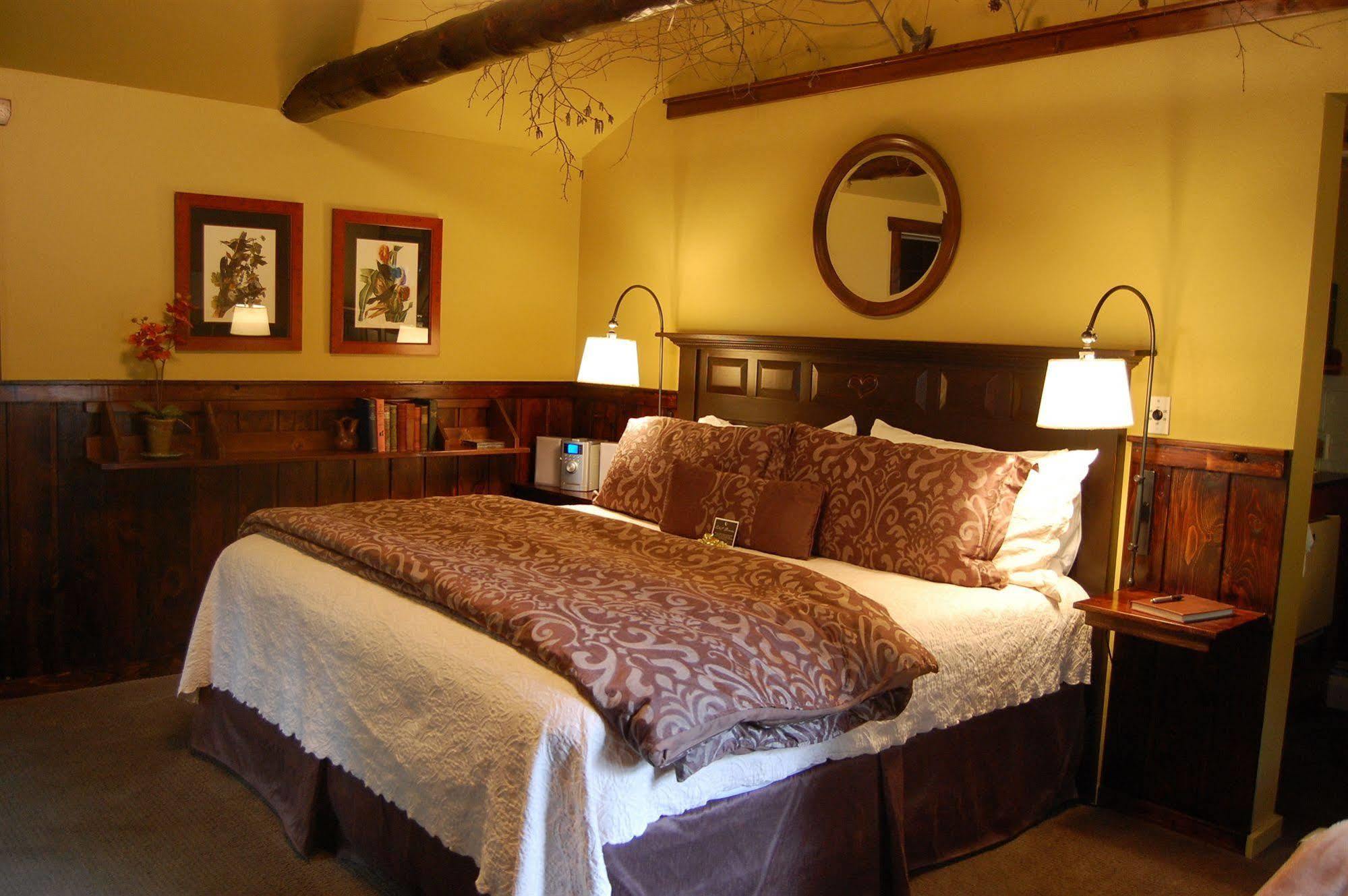 Highland Haven Creekside Inn 常青城 外观 照片